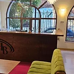 Broadway Boutique Hotel 4*