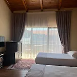 Broadway Boutique 4* Tirana