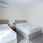 Broadway Boutique 4*