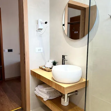 Broadway Boutique Hotel