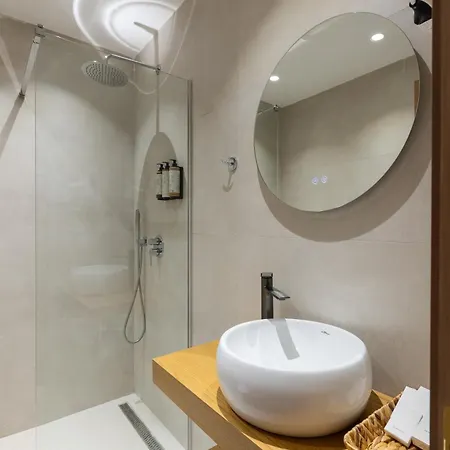 Broadway Boutique 4*