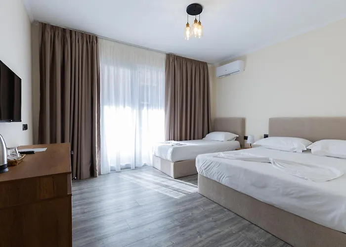 Broadway Boutique Hotel 4*