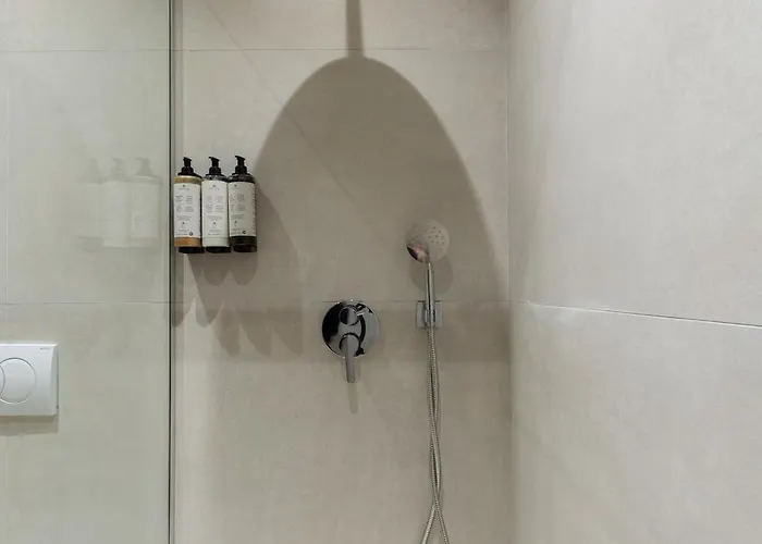 Broadway Boutique 4* Tirana