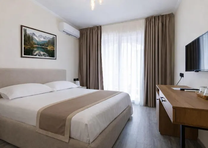 Broadway Boutique Hotel