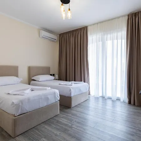 B Boutique טיראנה