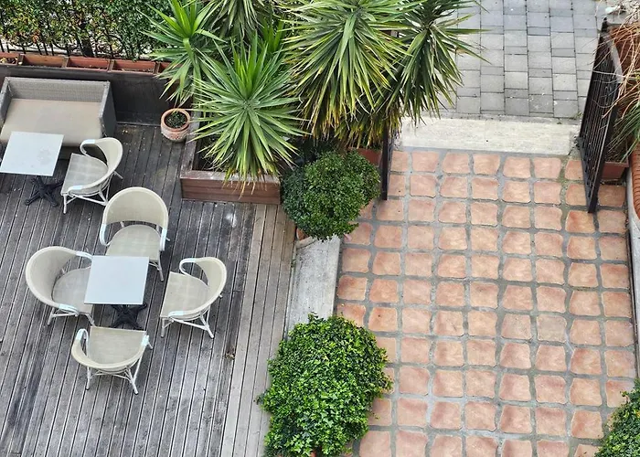 Broadway Boutique 4*